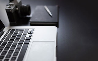 股票配资网平台:石家庄股票配资-南向资金年度净买入额超1万亿港元 刷新历史纪录